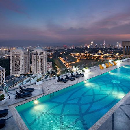 Dorsett Hartamas Kuala Lumpur Hotel Екстериор снимка Infinity pool at the rooftop of the hotel