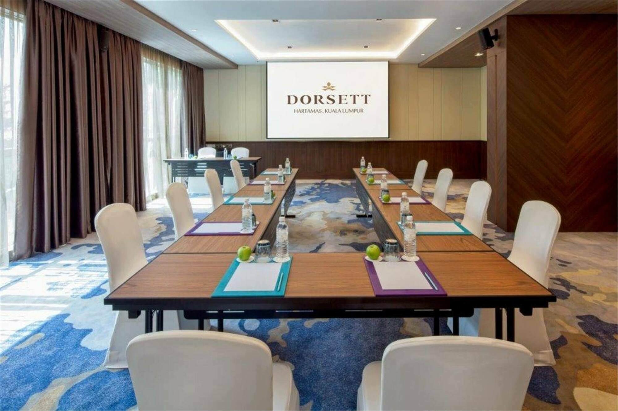 Dorsett Hartamas Kuala Lumpur Hotel Екстериор снимка Meeting room at Dorsett Kuala Lumpur